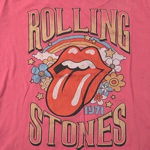 Rolling Stones Pink Graphic Tee with Iconic Tongue Logo vintage band t-shirt